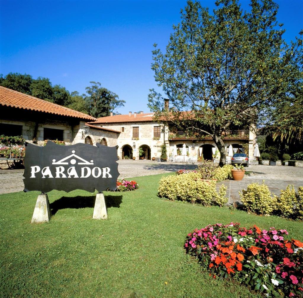 Parador De Santillana Del Mar Luaran gambar